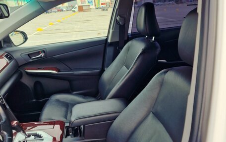 Toyota Camry, 2013 год, 1 700 000 рублей, 17 фотография