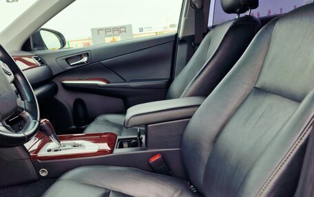 Toyota Camry, 2013 год, 1 700 000 рублей, 19 фотография