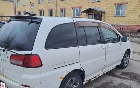 Nissan Liberty, 2002 год, 210 000 рублей, 7 фотография