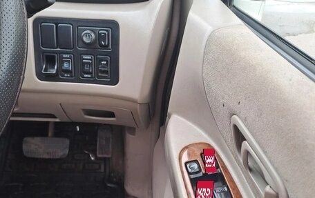 Nissan Liberty, 2002 год, 210 000 рублей, 18 фотография