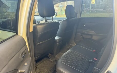 Mitsubishi Outlander III рестайлинг 3, 2012 год, 1 499 000 рублей, 6 фотография