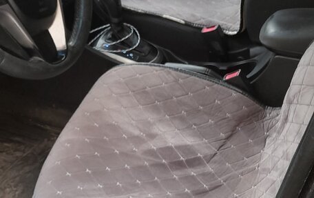 Hyundai Solaris II рестайлинг, 2016 год, 650 000 рублей, 7 фотография