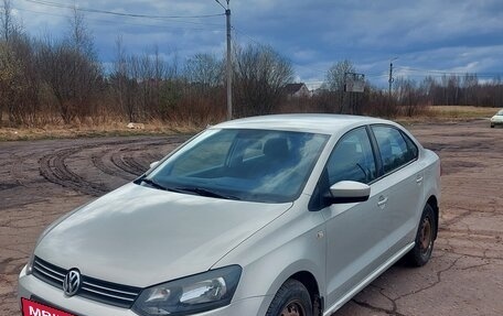 Volkswagen Polo VI (EU Market), 2012 год, 750 000 рублей, 10 фотография
