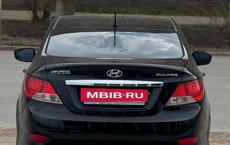 Hyundai Solaris II рестайлинг, 2011 год, 590 000 рублей, 6 фотография