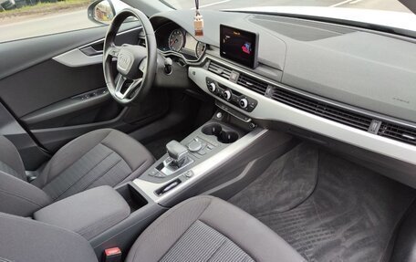 Audi A4, 2016 год, 2 299 000 рублей, 8 фотография