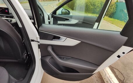 Audi A4, 2016 год, 2 299 000 рублей, 14 фотография