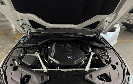 BMW 8 серия, 2024 год, 10 900 000 рублей, 17 фотография