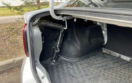 Renault Logan II, 2019 год, 1 200 000 рублей, 11 фотография