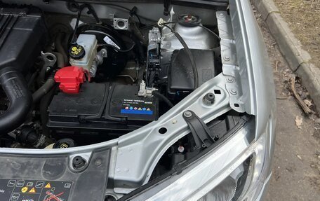 Renault Logan II, 2019 год, 1 200 000 рублей, 12 фотография