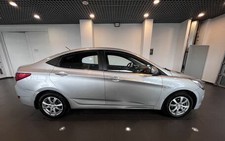 Hyundai Solaris II рестайлинг, 2016 год, 1 050 000 рублей, 2 фотография