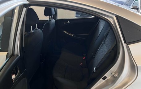 Hyundai Solaris II рестайлинг, 2016 год, 1 050 000 рублей, 25 фотография