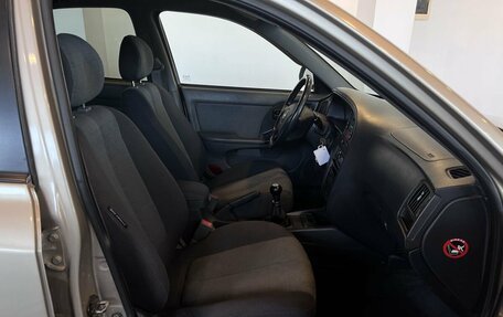 Hyundai Elantra III, 2005 год, 266 000 рублей, 28 фотография