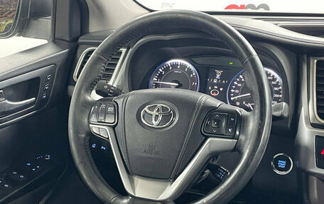 Toyota Highlander III, 2014 год, 2 699 000 рублей, 13 фотография