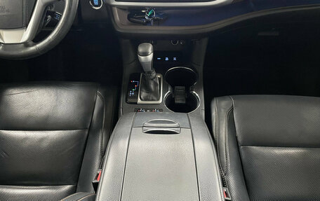 Toyota Highlander III, 2014 год, 2 699 000 рублей, 17 фотография