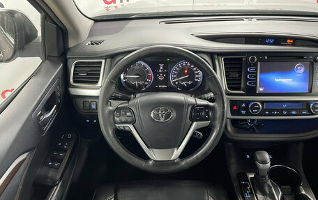 Toyota Highlander III, 2014 год, 2 699 000 рублей, 11 фотография