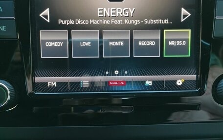 Skoda Rapid I, 2018 год, 1 400 000 рублей, 6 фотография