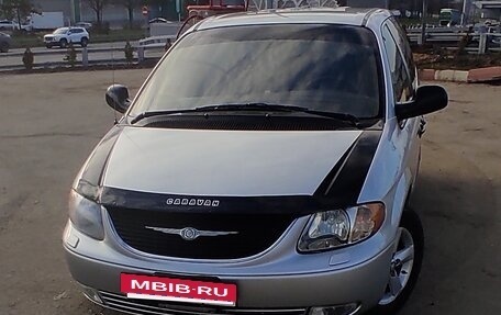 Dodge Caravan IV, 2003 год, 580 000 рублей, 2 фотография