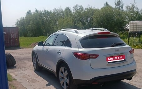 Infiniti FX II, 2013 год, 1 950 000 рублей, 3 фотография