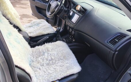 Mitsubishi ASX I рестайлинг, 2014 год, 1 500 000 рублей, 10 фотография