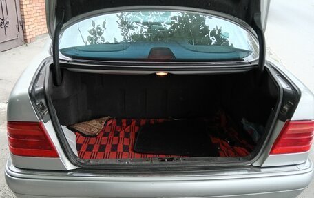 Mercedes-Benz E-Класс, 1996 год, 520 000 рублей, 9 фотография