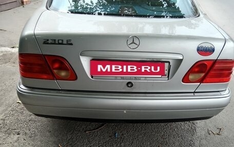 Mercedes-Benz E-Класс, 1996 год, 520 000 рублей, 11 фотография