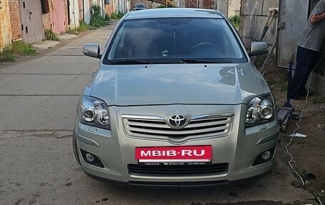 Toyota Avensis III рестайлинг, 2008 год, 1 150 000 рублей, 2 фотография