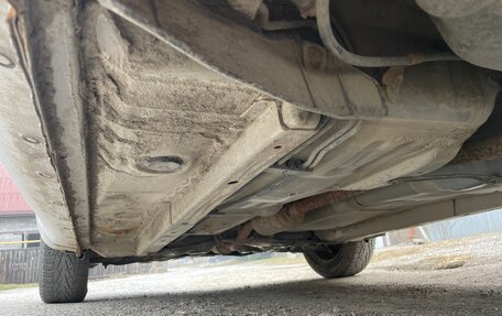 Toyota Yaris I рестайлинг, 2000 год, 250 000 рублей, 17 фотография