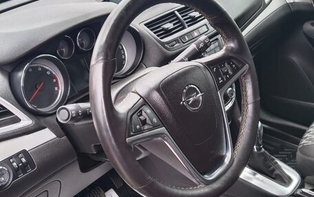 Opel Mokka I, 2014 год, 1 280 000 рублей, 2 фотография