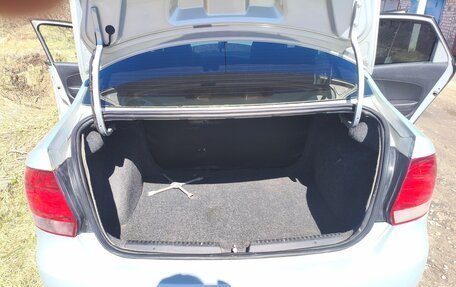 Volkswagen Polo VI (EU Market), 2012 год, 600 000 рублей, 2 фотография