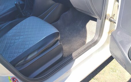 Volkswagen Polo VI (EU Market), 2012 год, 600 000 рублей, 11 фотография