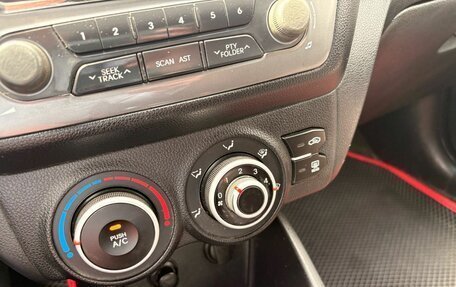 KIA Rio III рестайлинг, 2012 год, 659 000 рублей, 15 фотография