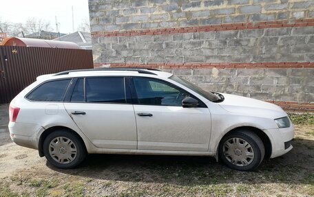 Skoda Octavia, 2015 год, 850 000 рублей, 3 фотография