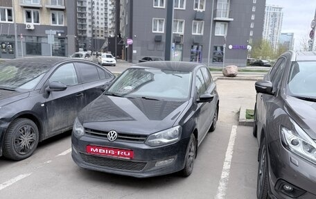 Volkswagen Polo VI (EU Market), 2011 год, 1 200 000 рублей, 1 фотография