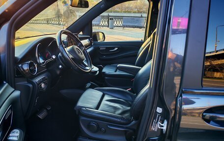 Mercedes-Benz V-Класс, 2022 год, 7 230 000 рублей, 11 фотография