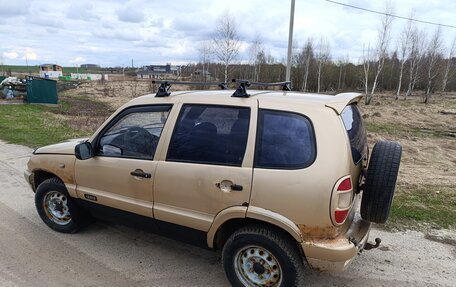 Chevrolet Niva I рестайлинг, 2005 год, 202 000 рублей, 5 фотография