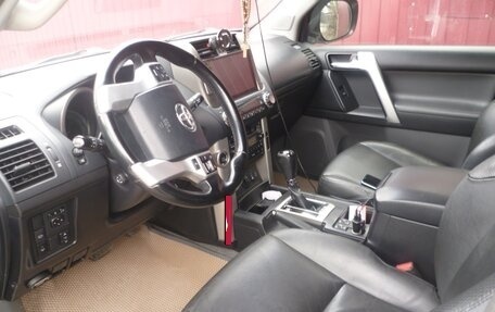 Toyota Land Cruiser Prado 150 рестайлинг 2, 2012 год, 2 880 000 рублей, 8 фотография