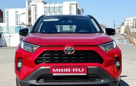 Toyota RAV4, 2021 год, 4 250 000 рублей, 4 фотография