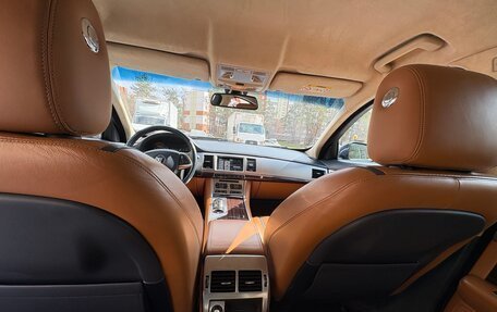 Jaguar XF I рестайлинг, 2014 год, 2 100 000 рублей, 11 фотография