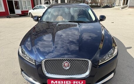 Jaguar XF I рестайлинг, 2014 год, 2 100 000 рублей, 9 фотография