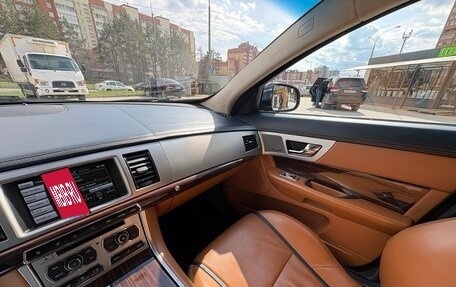 Jaguar XF I рестайлинг, 2014 год, 2 100 000 рублей, 16 фотография