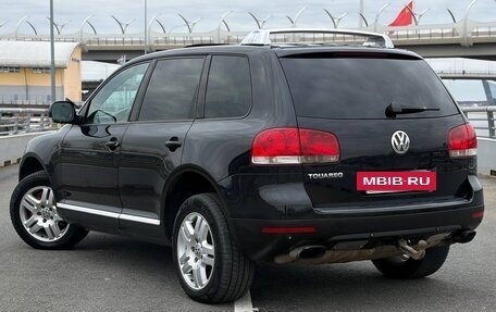 Volkswagen Touareg III, 2003 год, 499 999 рублей, 3 фотография