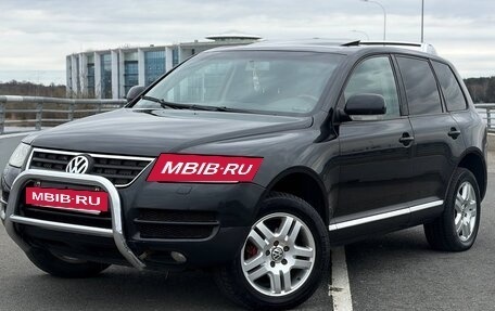 Volkswagen Touareg III, 2003 год, 499 999 рублей, 2 фотография