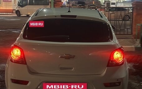 Chevrolet Cruze II, 2013 год, 600 000 рублей, 3 фотография