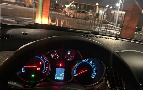 Chevrolet Cruze II, 2013 год, 600 000 рублей, 8 фотография