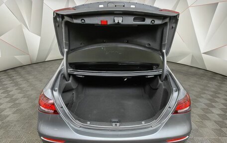 Mercedes-Benz E-Класс, 2022 год, 4 890 000 рублей, 12 фотография