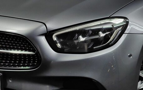 Mercedes-Benz E-Класс, 2022 год, 4 890 000 рублей, 10 фотография