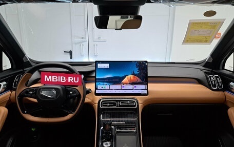 Geely Atlas, 2025 год, 3 400 000 рублей, 14 фотография