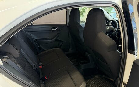 Skoda Rapid I, 2017 год, 1 370 000 рублей, 10 фотография