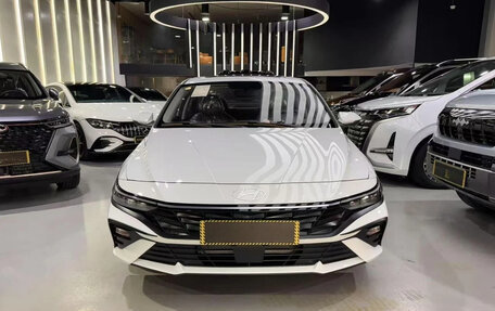 Hyundai Elantra, 2026 год, 2 100 000 рублей, 5 фотография