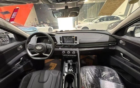 Hyundai Elantra, 2026 год, 2 100 000 рублей, 8 фотография